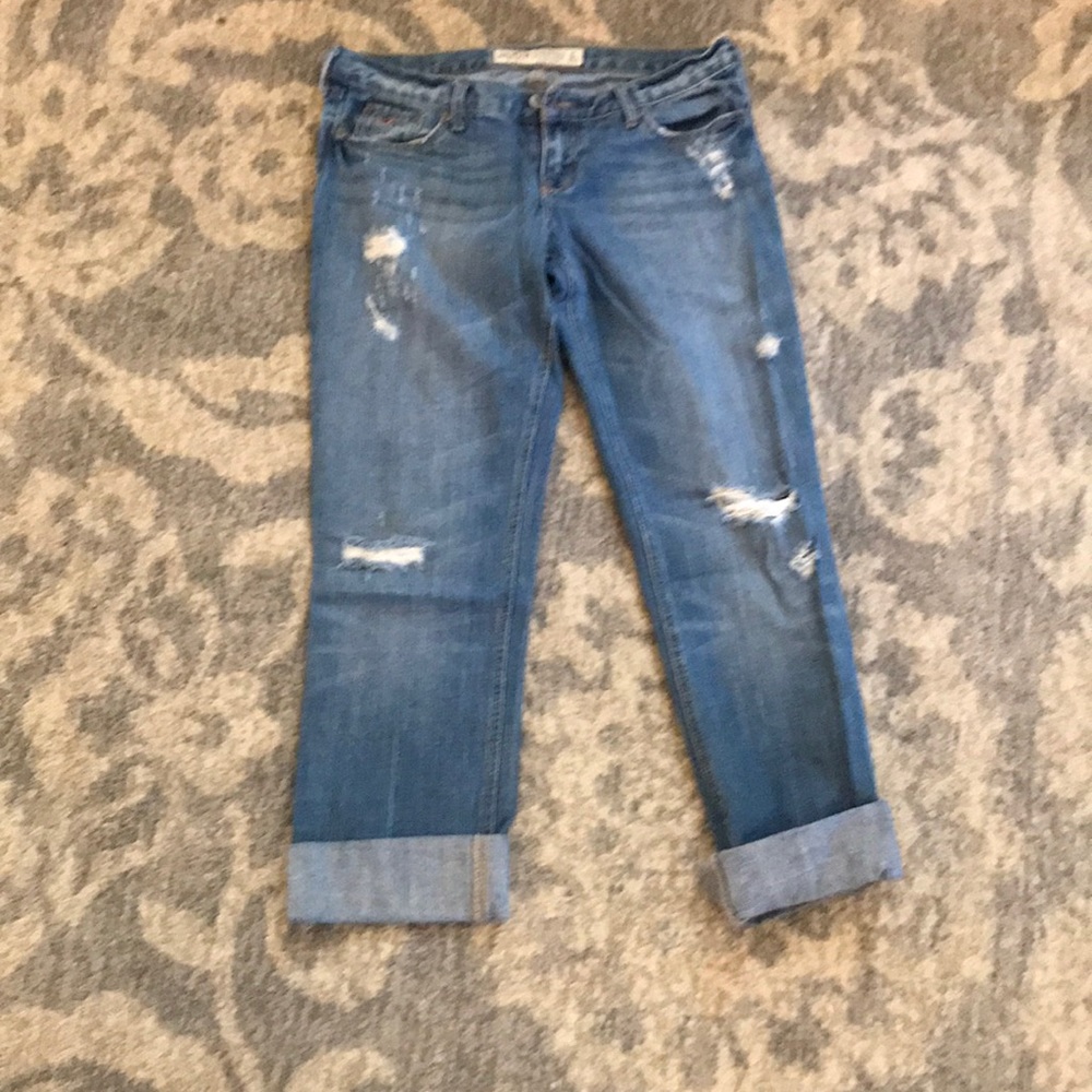 Hollister cropped jeans